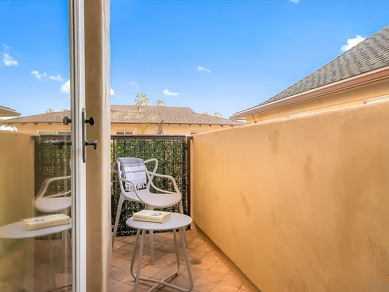 229 Bonair St — Photo 26