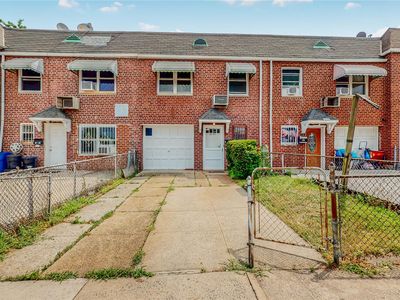 30-05 81 Street, Flushing, NY, 11370