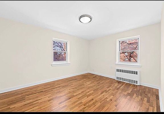 3rd image of 135-25 Hoover Ave APT 5K