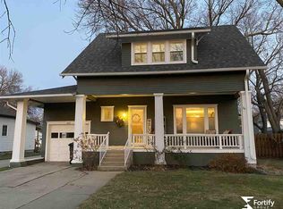 1012 N Blackburn Ave, York, NE 68467