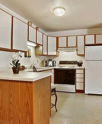 Spacious Kitchen