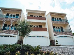 1813 Elysian St, Houston, TX 77026