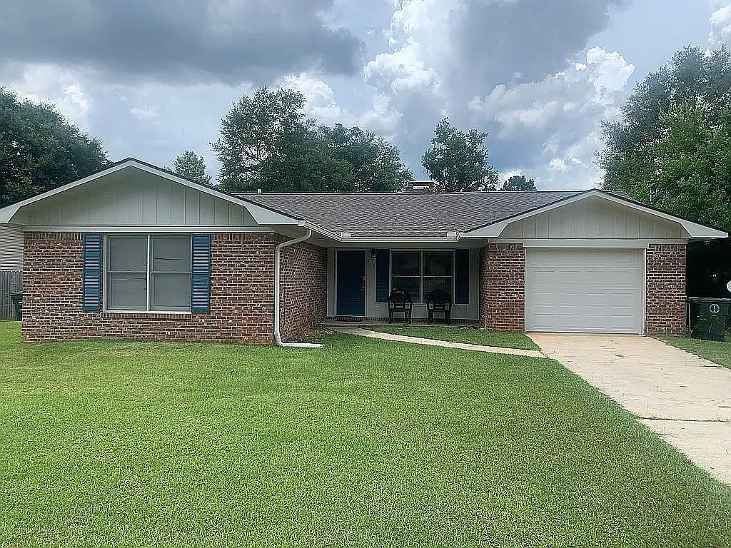 3 bed, 1650 sqft, $695 — Photo 4