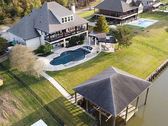 4th image of 18429 Amite Acres Dr