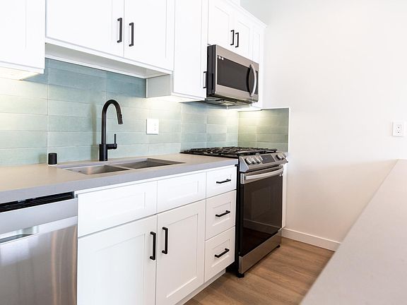 2nd image of 4061 Lafayette Pl #1A