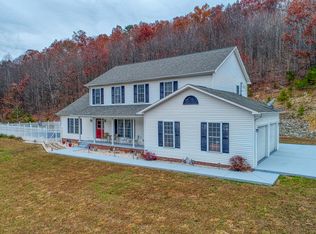 205 Ross Dr, Big Stone Gap, VA 24219