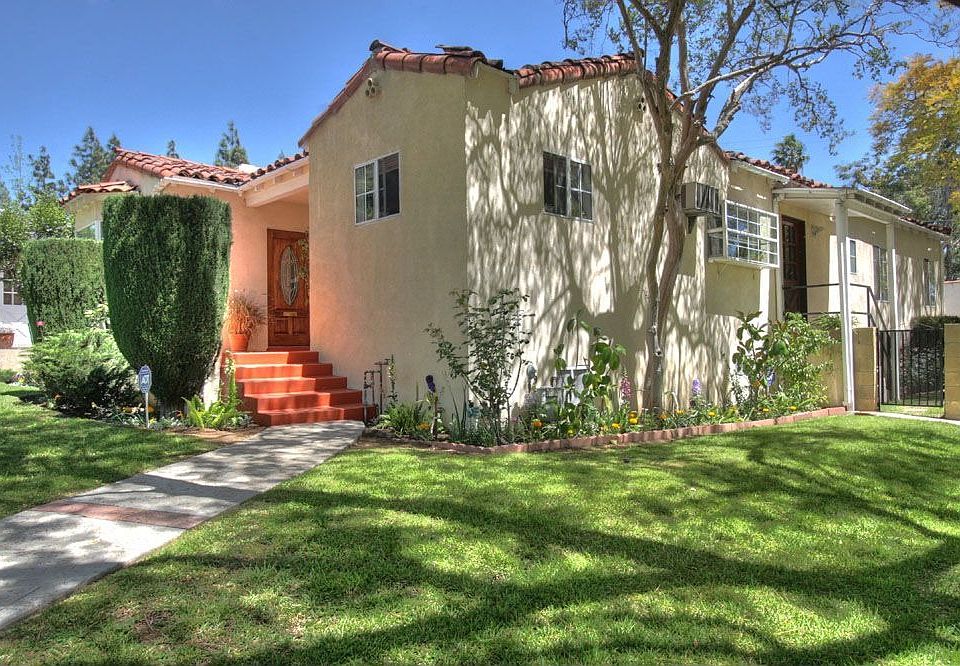 1st image of 1726 Casitas Ave