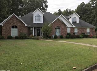 309 Barney Cv, White Hall, AR 71602