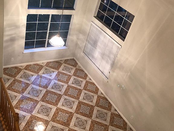 5th image of 3276 Konig Ct