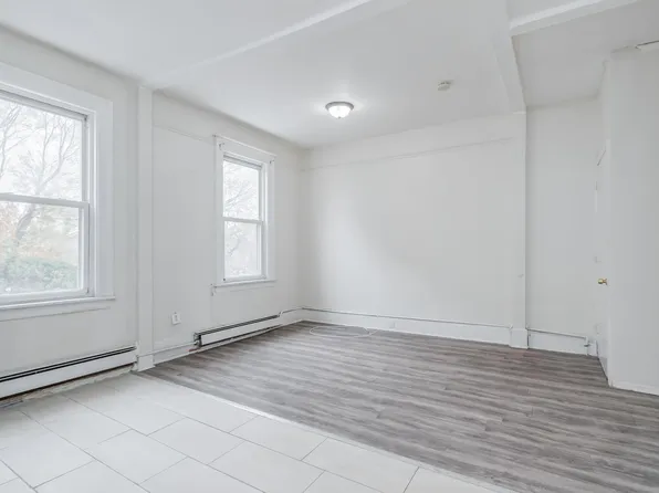 37 Pamrapo Avenue image 11 of 13