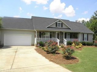 165 Orchard Spring Dr, Inman, SC 29349