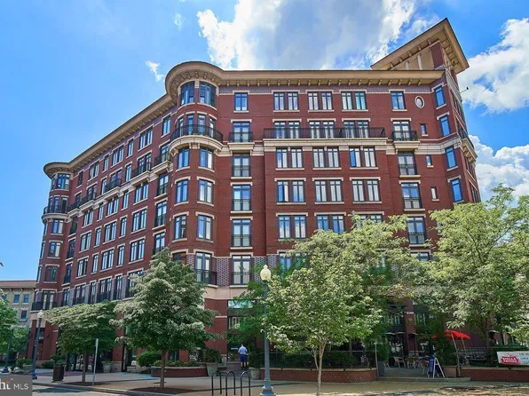 1390 Kenyon St NW APT 412, Washington, DC 20009