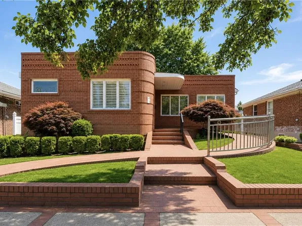 2154 E 63rd St, Brooklyn, NY 11234