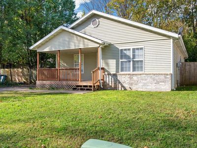 1111 N Heartland Avenue, Springfield, MO, 65802