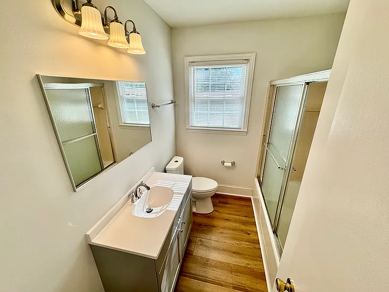 215 Whitehall Rd — Photo 12