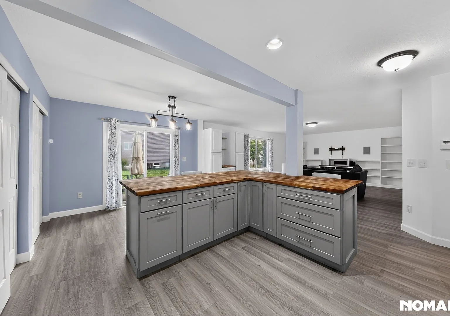 Charming 4BR House in Lebanon — Photo 3