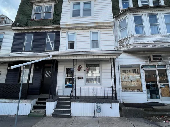 26 S Hickory St, Mount Carmel, PA 17851