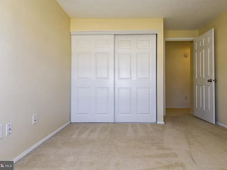 4037 Broadwire Dr — Photo 13