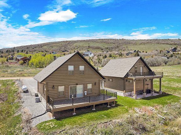 5th image of 841 N Trapper Cir