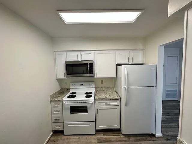 2333 Bering Dr #311 — Photo 10