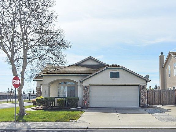 3rd image of 1662 Hastings Dr