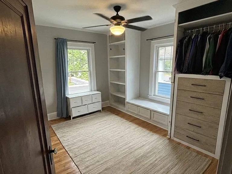 511 Montrose Ave #1 — Photo 5