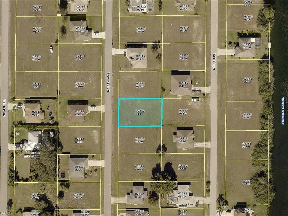2nd image of 2743 NE 5th Ave