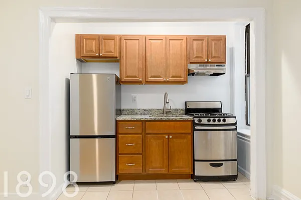 Rented by A&E Real Estate Management | media 1