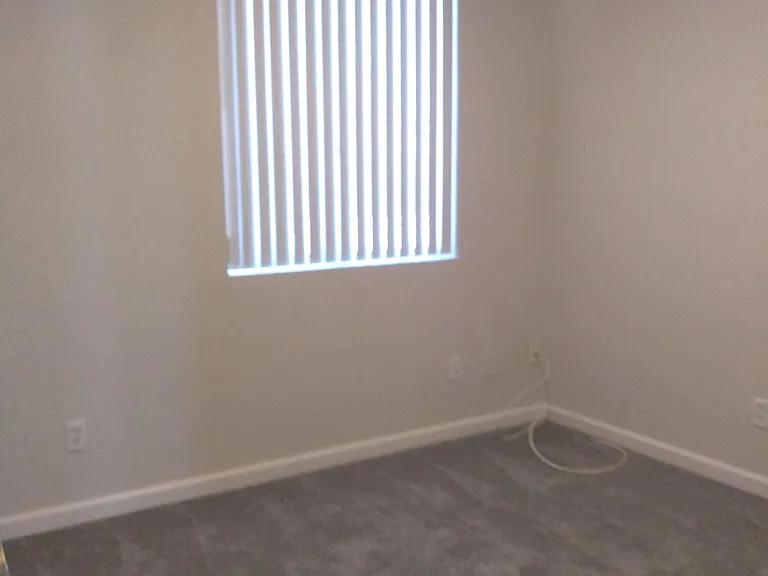 2021 N 103rd Dr — Photo 35