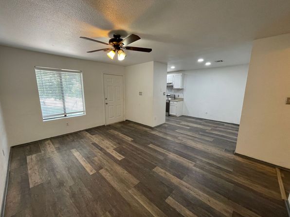 1700 S Crowder Ave UNIT 15