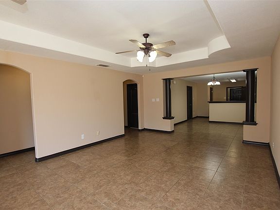 5th image of 4101 Alemany St