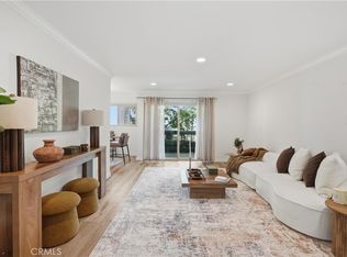 23679 Park Capri #14, Calabasas, CA 91302
