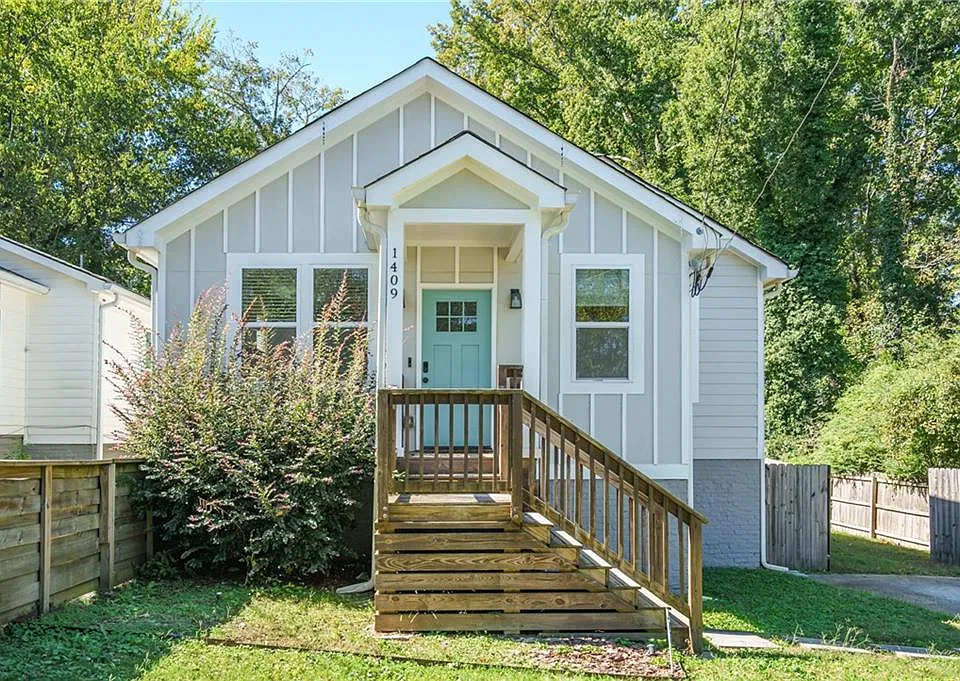 1409 Oakland Dr SW