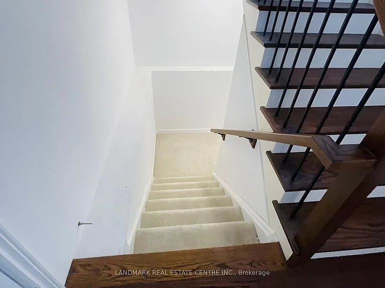 31 Autumn Ave — Photo 12