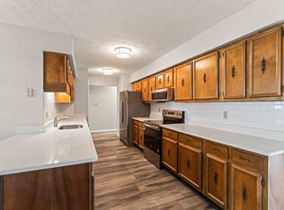 4033 Caprice Rd, Englewood, OH 45322