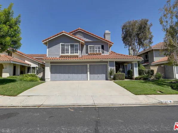 12419 Willow Hill Dr, Moorpark, CA 93021