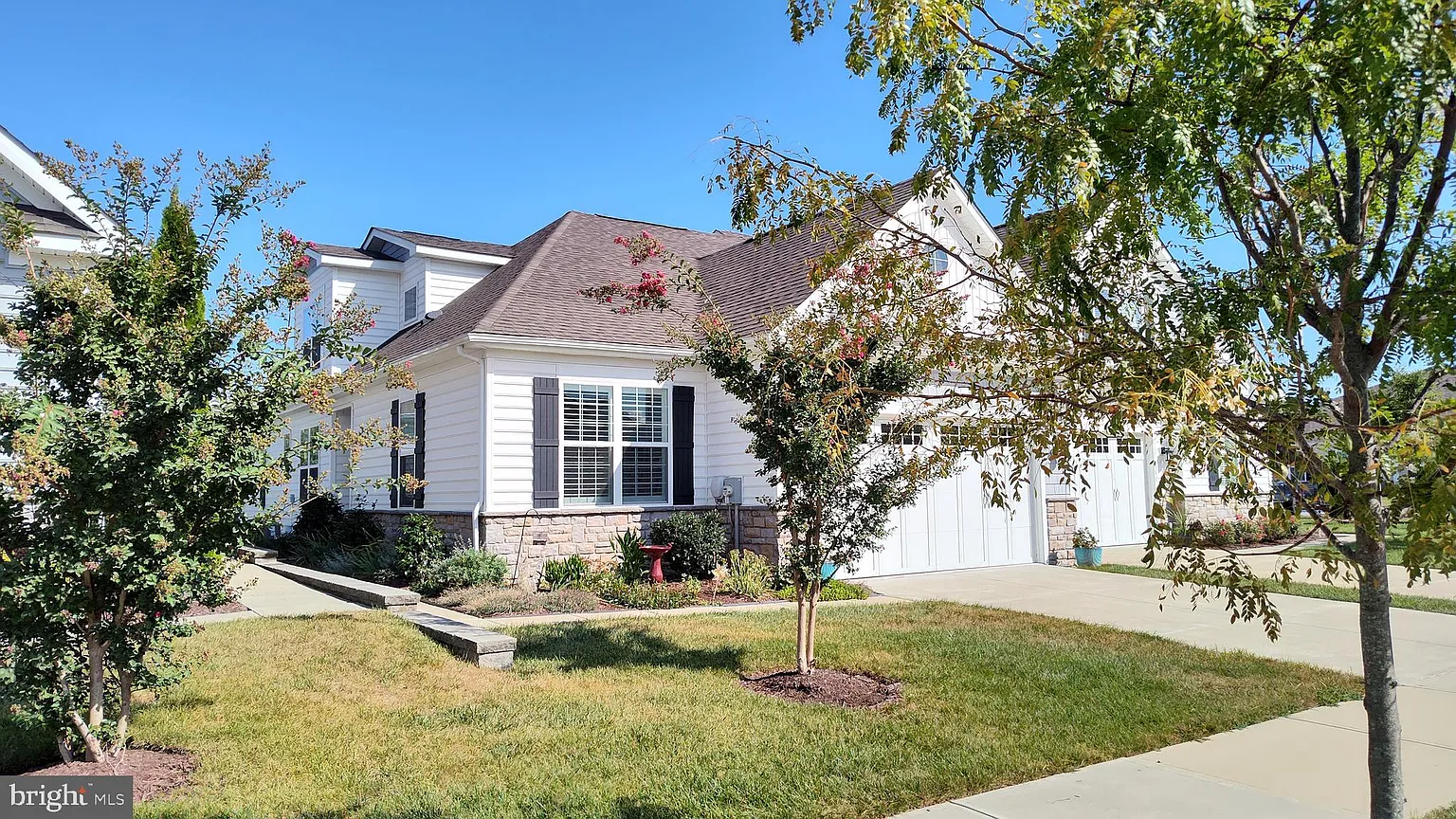 844 Moorings Cir #14 photo 1