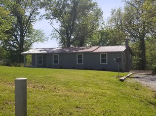 2100B N Scott Hollow Rd, Springdale, AR 72764