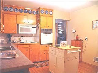 4th image of 7511 S 18th St