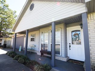 1715 Chinaberry Dr, Greenwood, AR 72936