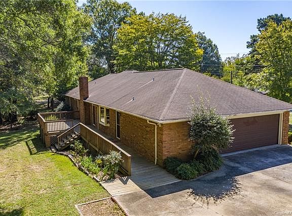 4th image of 7227 City View Dr