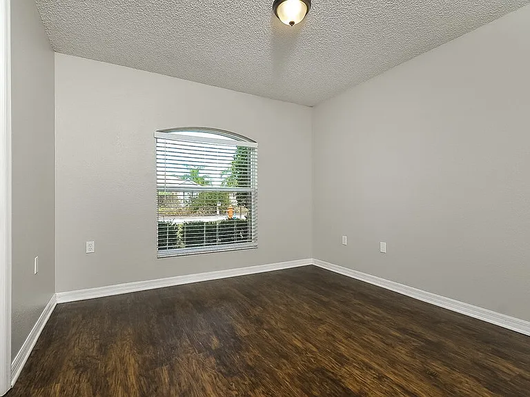 6025 Live Oak Dr — Photo 13