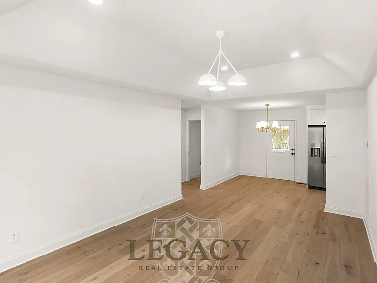 100 Sadler Ct — Photo 39