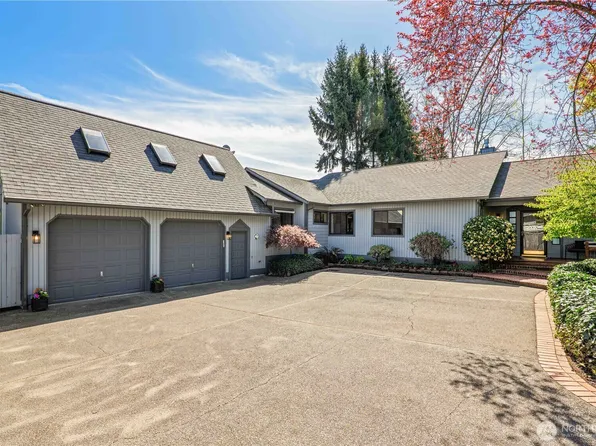 218 Duvall Avenue NE, Renton, WA 98059