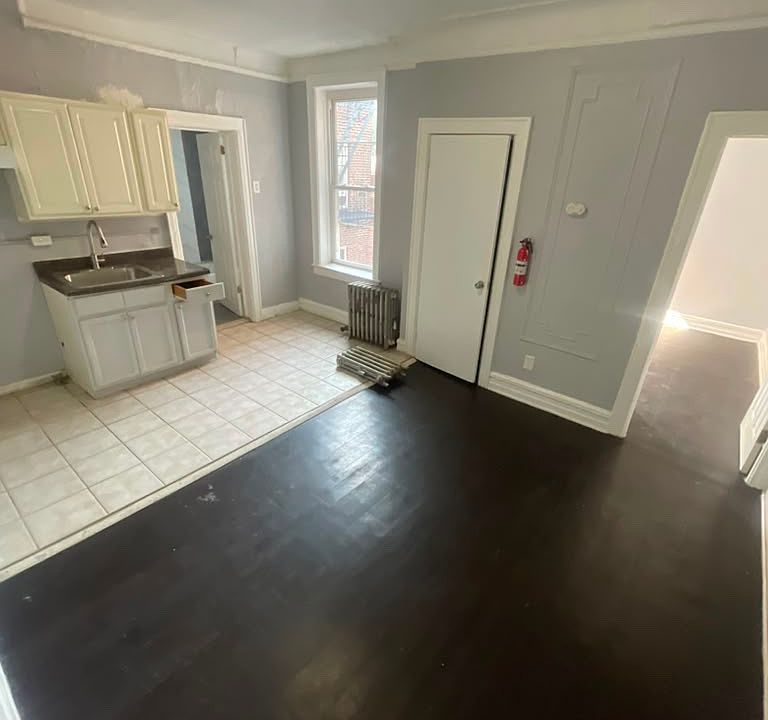 1st image of 292-296 Wainwright St #B3