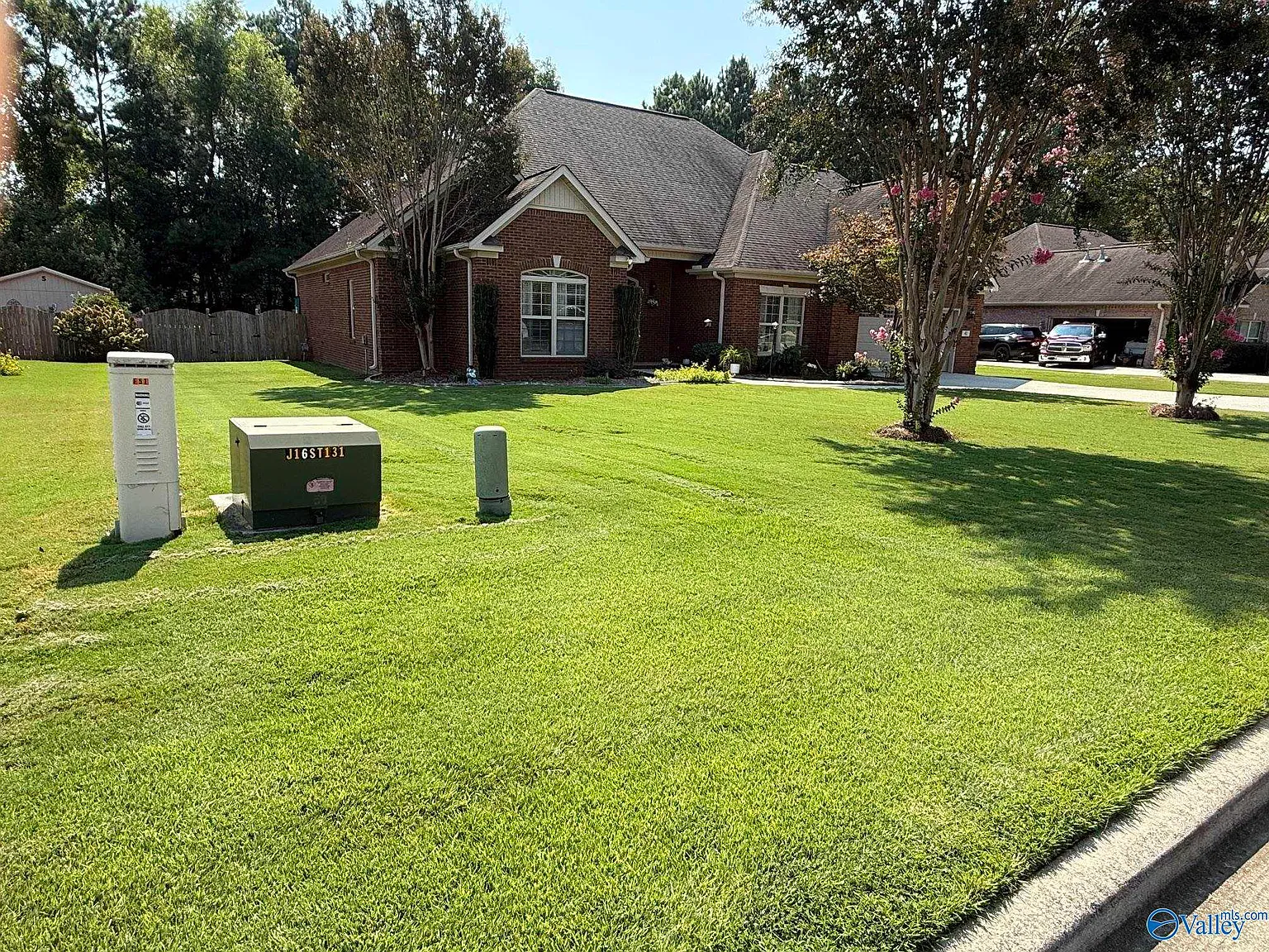 5 bed, 3.5 bath, 3450 sqft, $2,250 — Photo 3