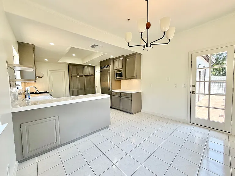 1515 Indiana Ave — Photo 11