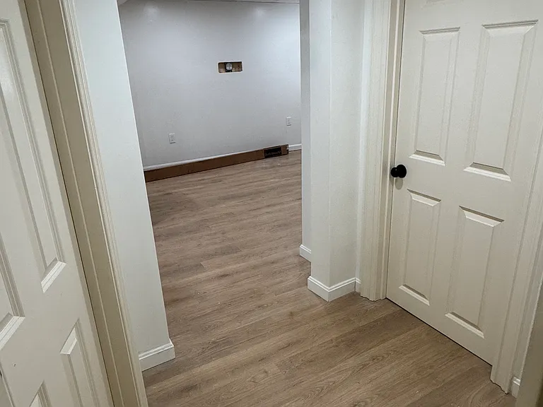 34 Newbury St #B — Photo 14