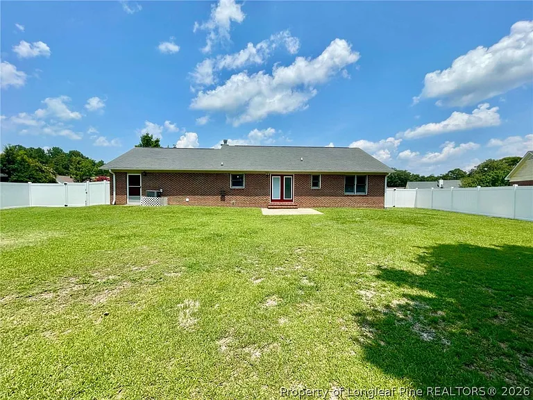 172 Finch Rd — Photo 22