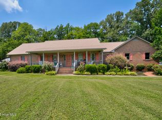 6948 Riverpoint Rd, Elm City, NC 27822